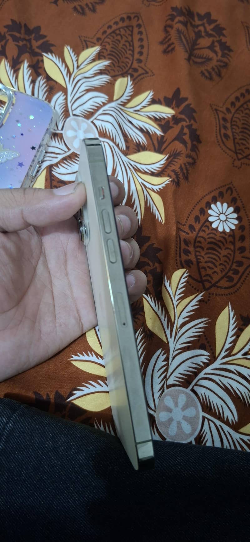 Apple iPhone 14 Pro Max 4