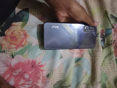 Vivo Y20 4 64 gb offical approved h urgent sale