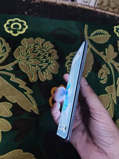 Vivo V27