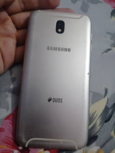 Samsung Mobile J7 Max