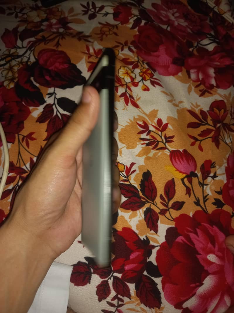 Google Pixel 6a 1