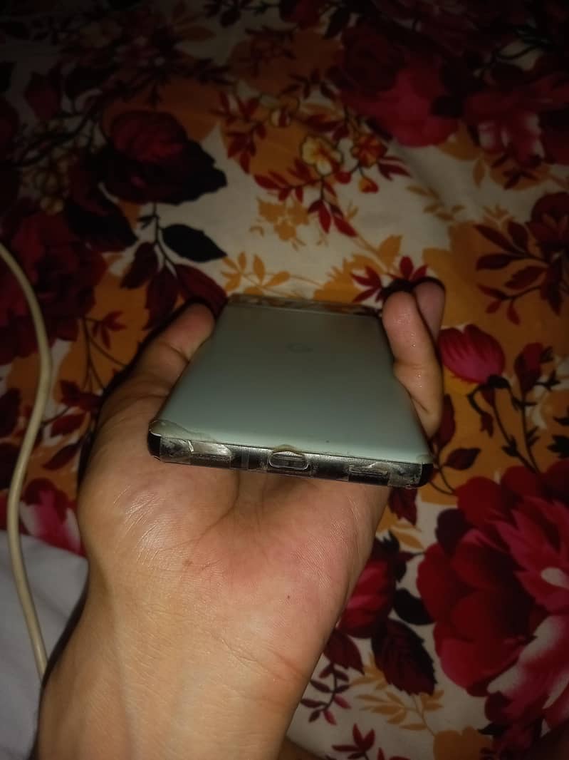 Google Pixel 6a 3