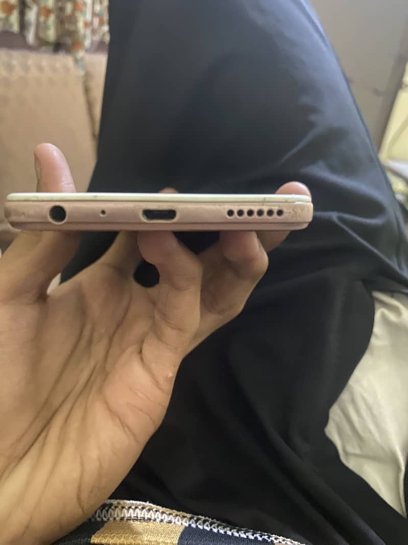 OPPO A57 6