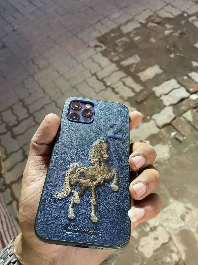 Apple iPhone 12 Pro 2