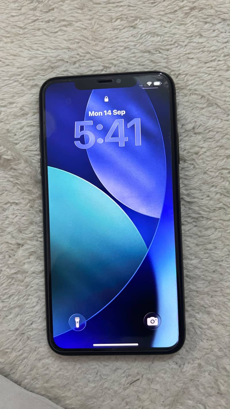 Apple iPhone 11 Pro Max 2