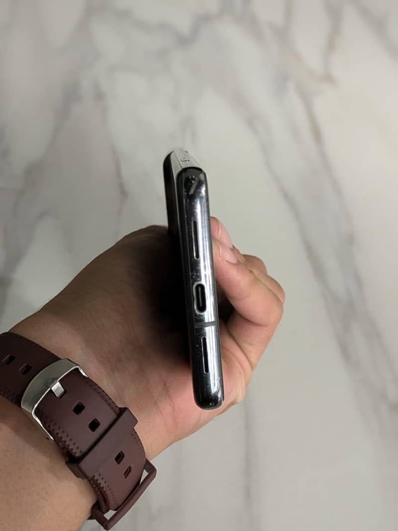 Google Pixel 8 Pro 14