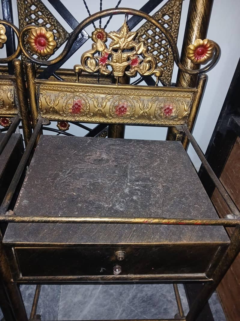 Iron Bed 4