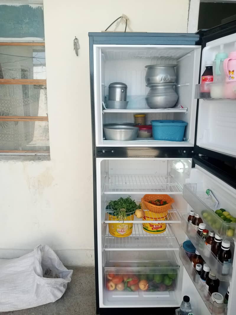 large size fridge 4