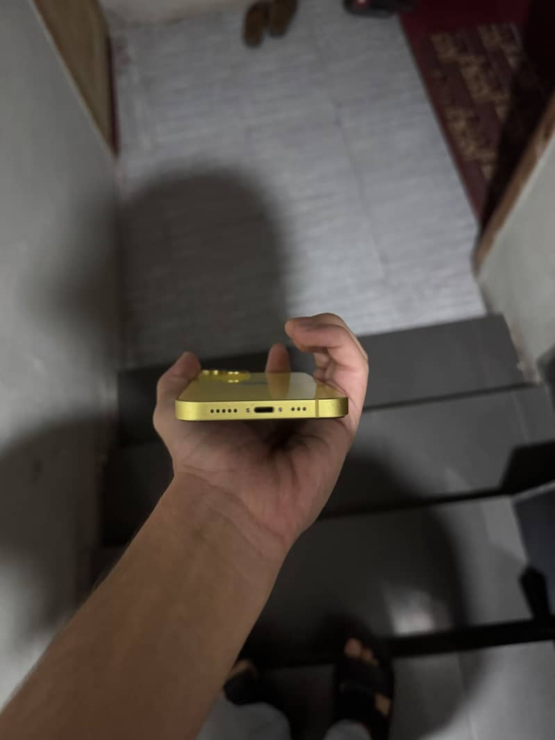 Apple iPhone 14 1
