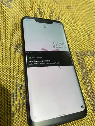 Sharp Aquos Zero(GAMING PHONE)