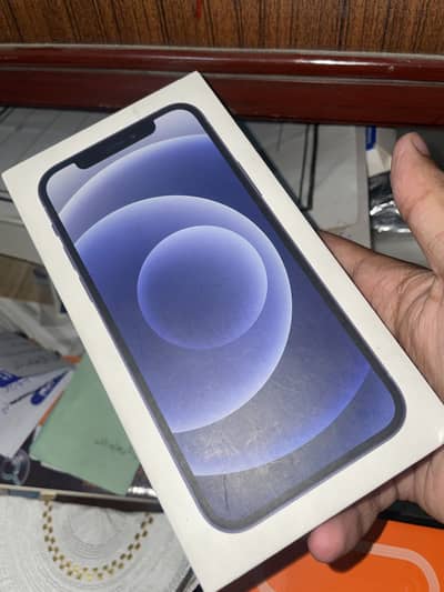 Apple iPhone 12