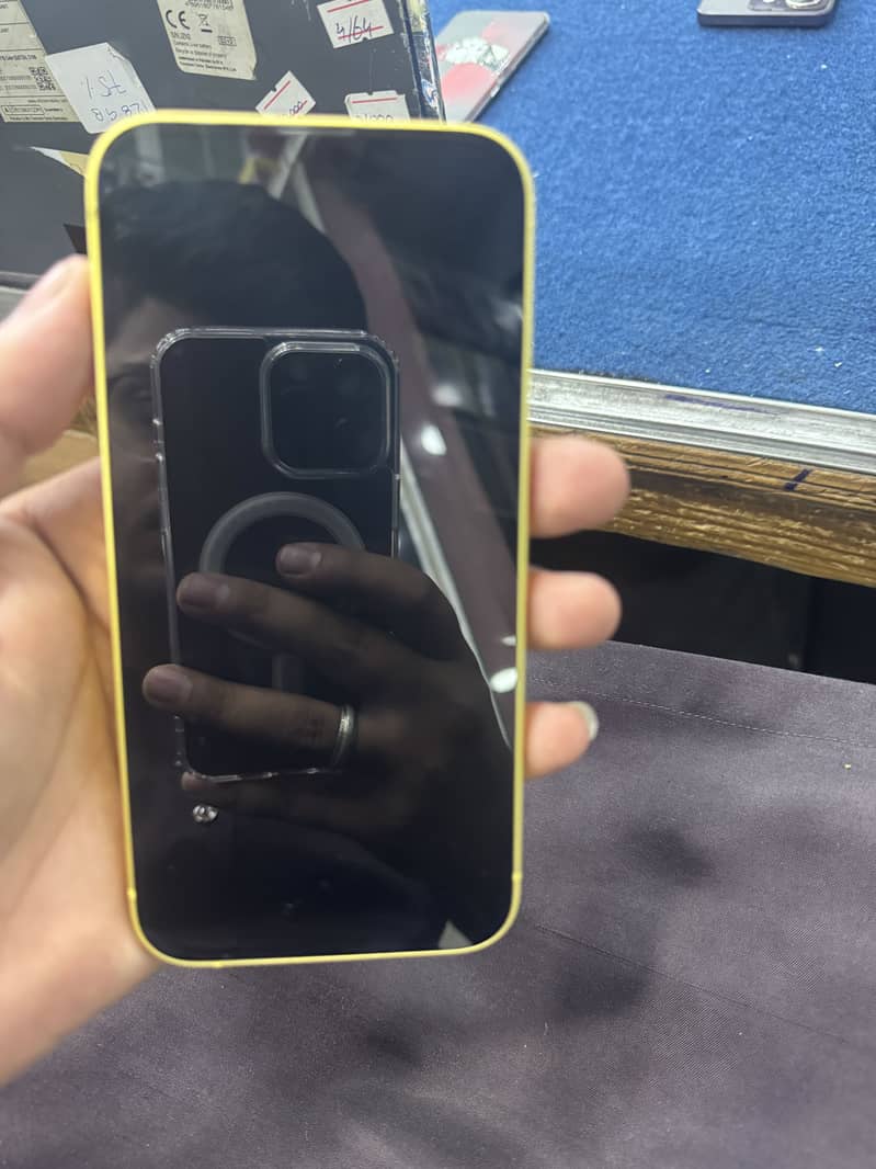Apple iPhone 14 5