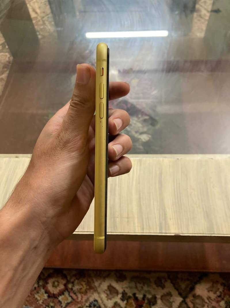 Apple iPhone 11 2