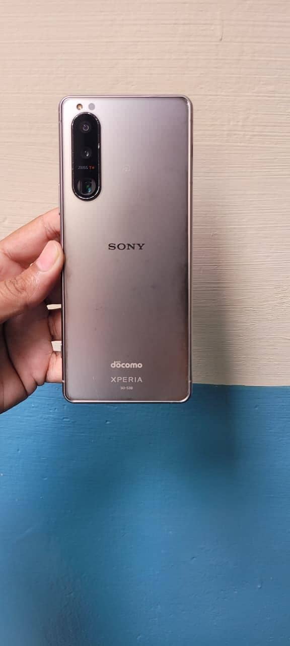 Sony 5 1
