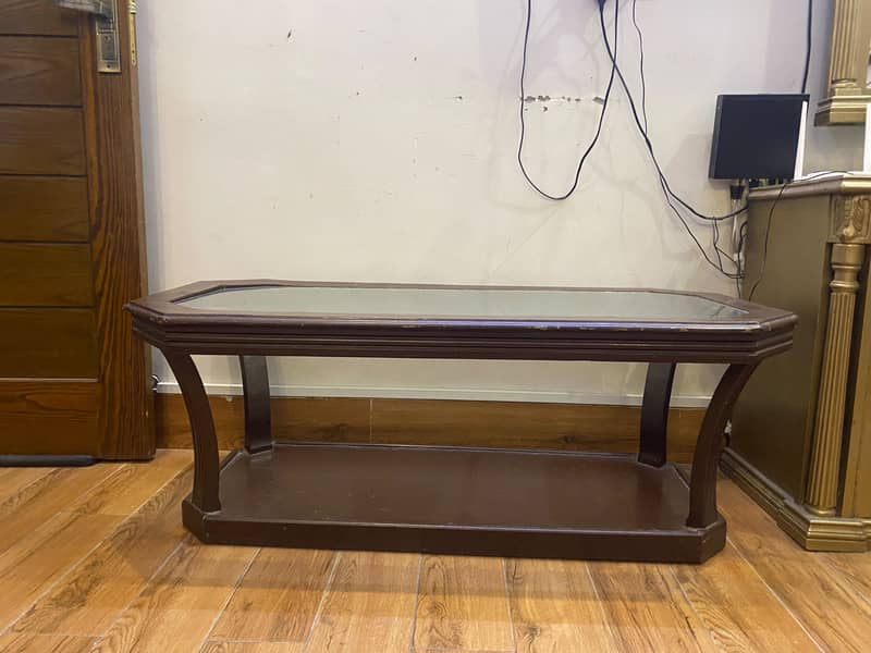 Dining table 0