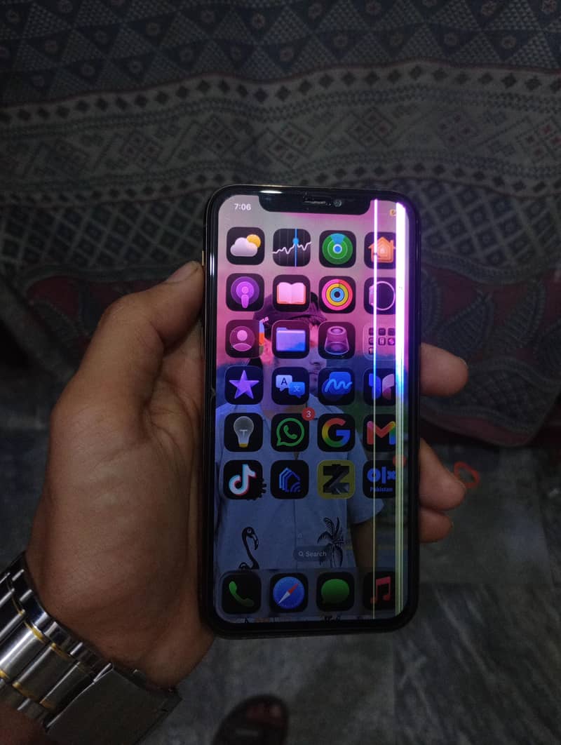 Apple iPhone 11 Pro 2