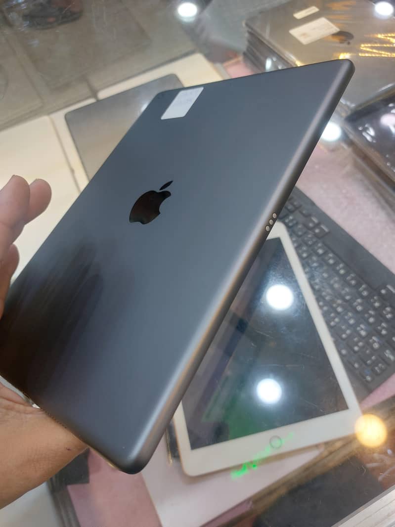 ipad 9th generation 64gb 3