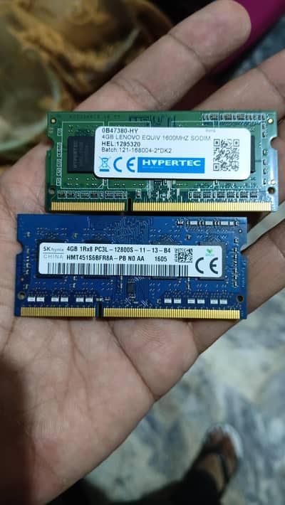 2 DDR3 RAMs 4gb for laptop