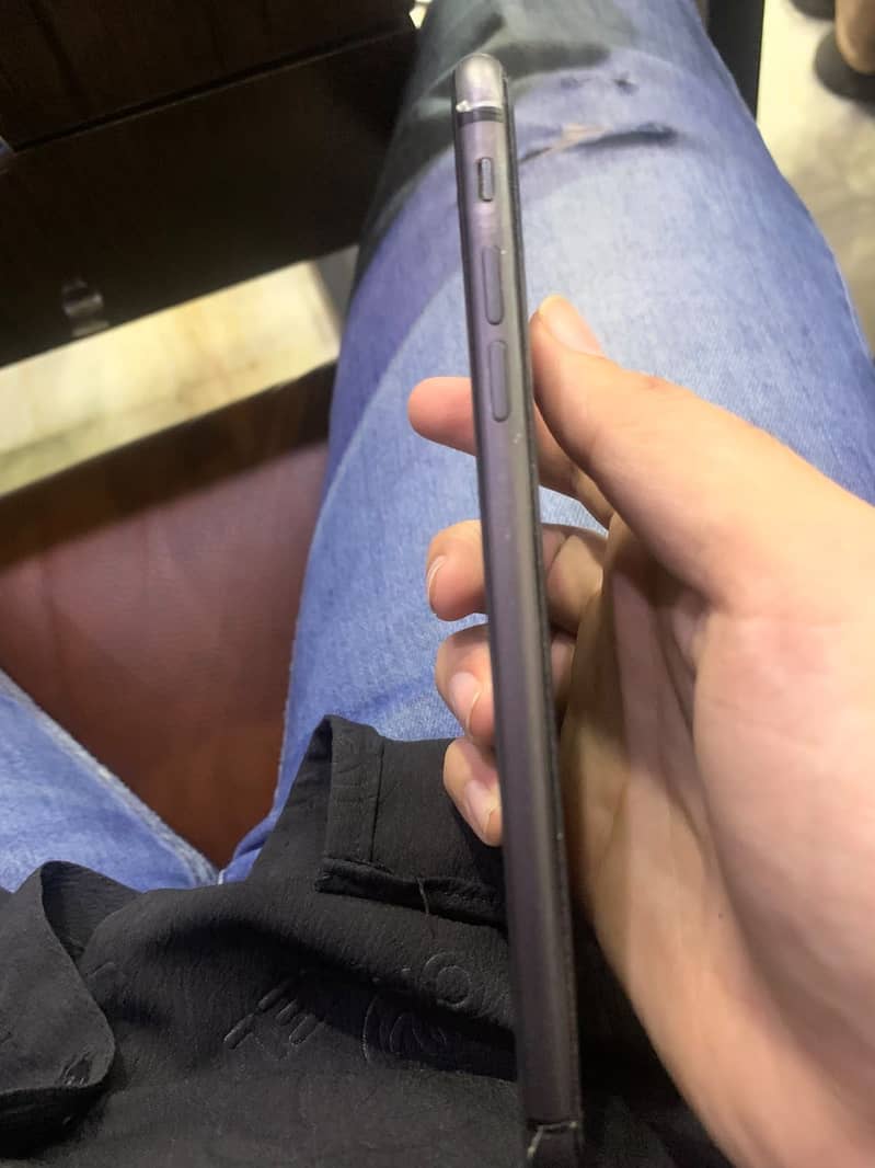 Apple iPhone 8 Plus 7
