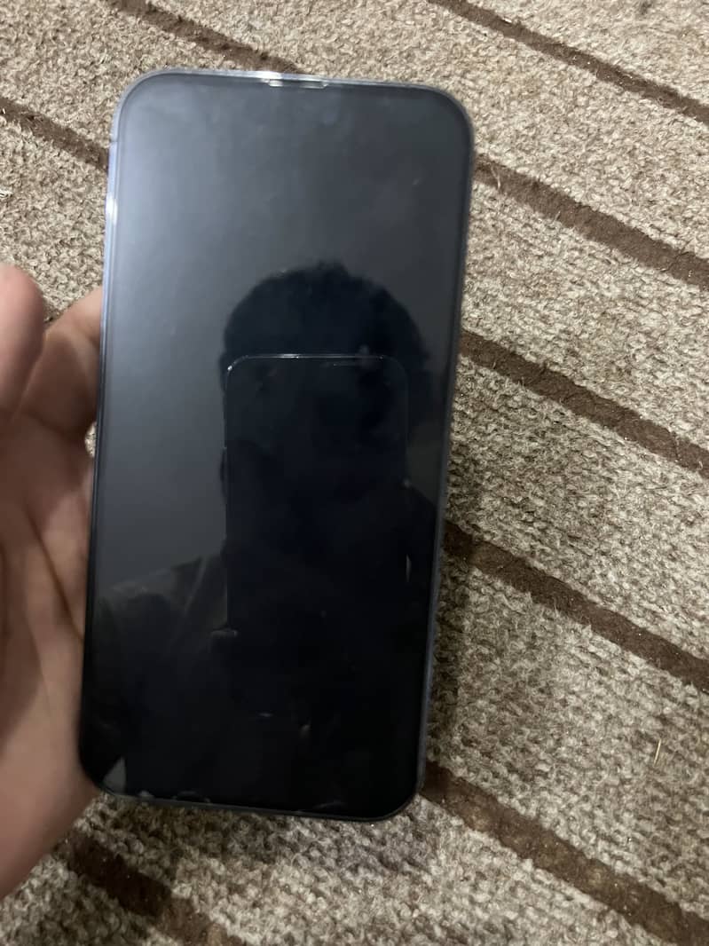 Apple iPhone 14 Pro Max 4