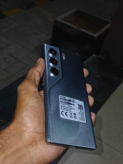 Tecno CAMON 40 Pro