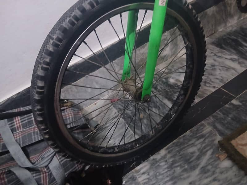 cycle's 4