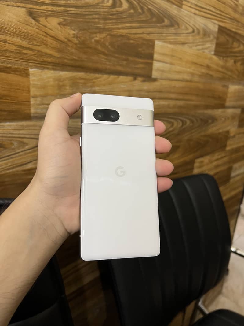 Google Pixel 7a 0