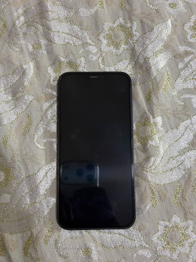 Apple iPhone 12 7