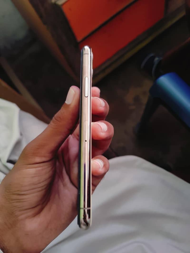 iPhone 11 pro 2