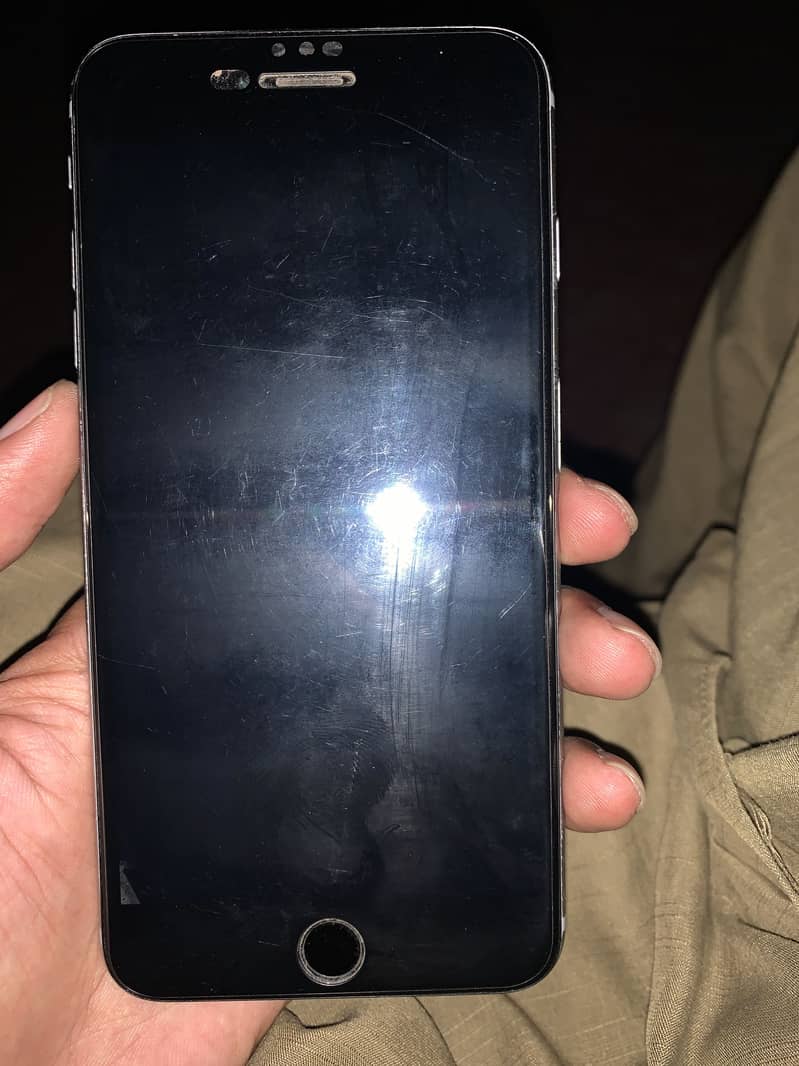 Apple iPhone 6S Plus 2