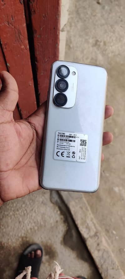 Tecno  spark 40 pro Plus