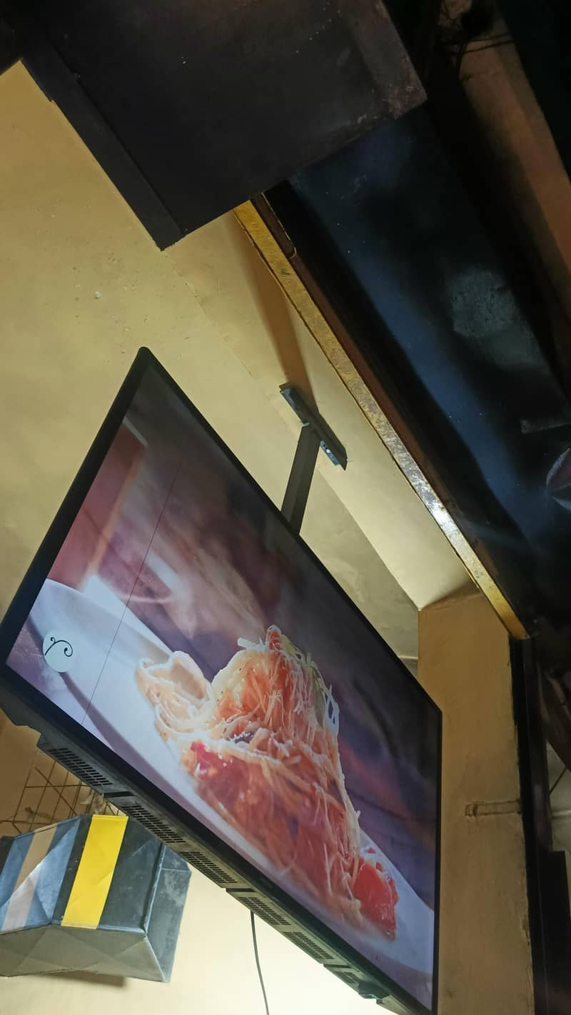 Samsung  Android LED 9