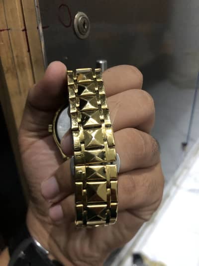 Binbond watch