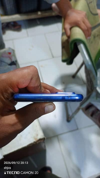 vivo v21e
