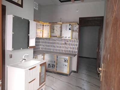 50 Square Yards Flat Up For sale In Allahwala Town - Sector 31-B