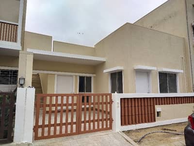 160 Square Yard Single Storey Bungalow Available For Sale