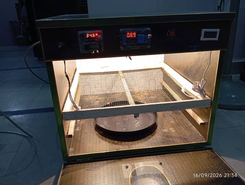 incubators / egg hatching machine / fully automatic incubator 3