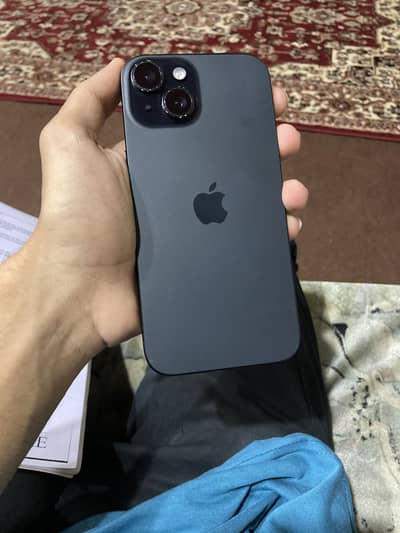 Apple iPhone 15