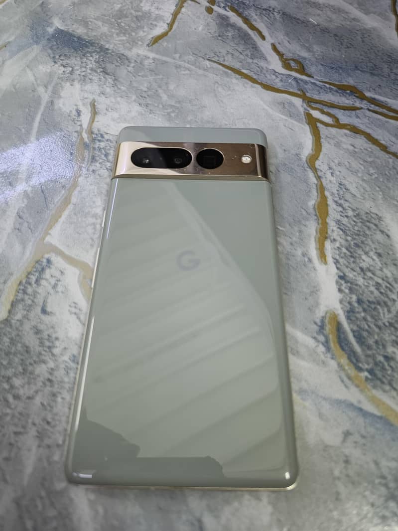 Google Pixel 7 Pro 9