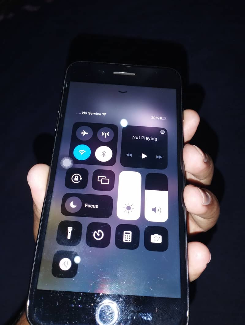 Apple iPhone 8 Plus 2