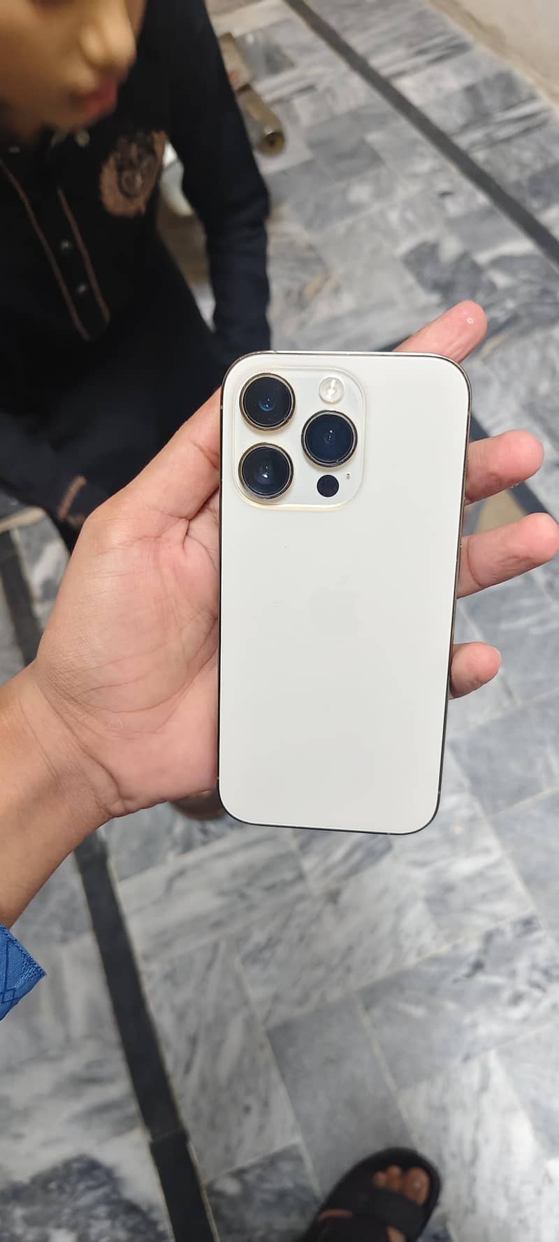 Apple iPhone 14 Pro 1