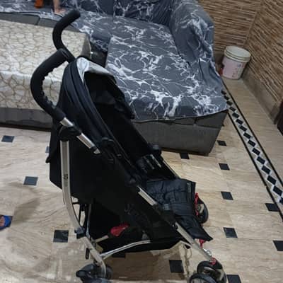 Imported baby stroller very good condition like new