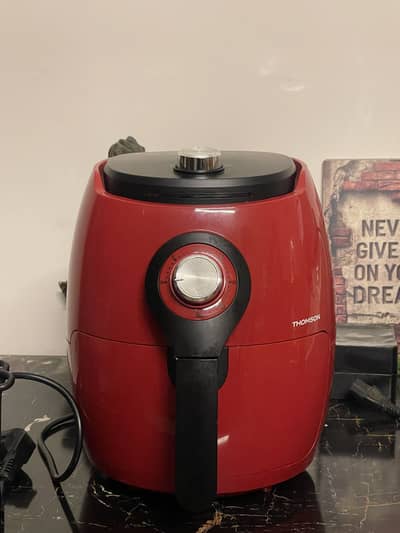 Thomson 2.5L Air Fryer  (Imported from South Korea)