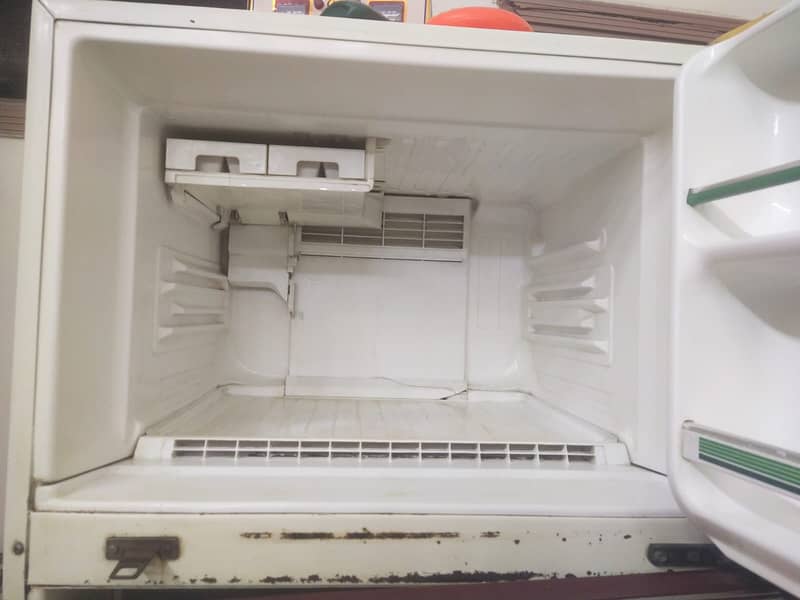 Refrigerator 5