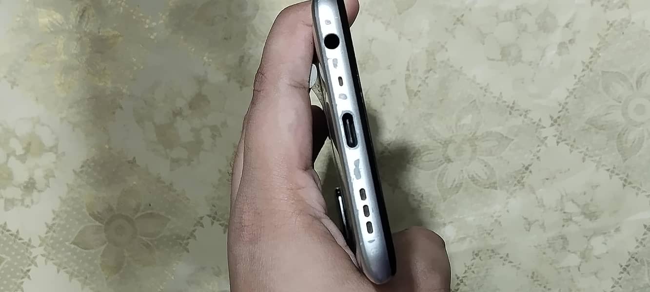 Oppo A16 4