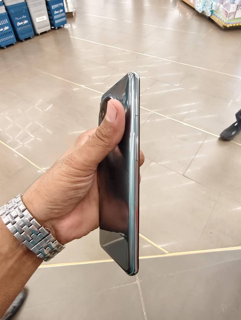 One Plus 11 1