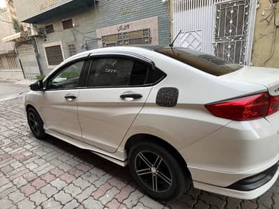 Honda City IVTEC 2023
