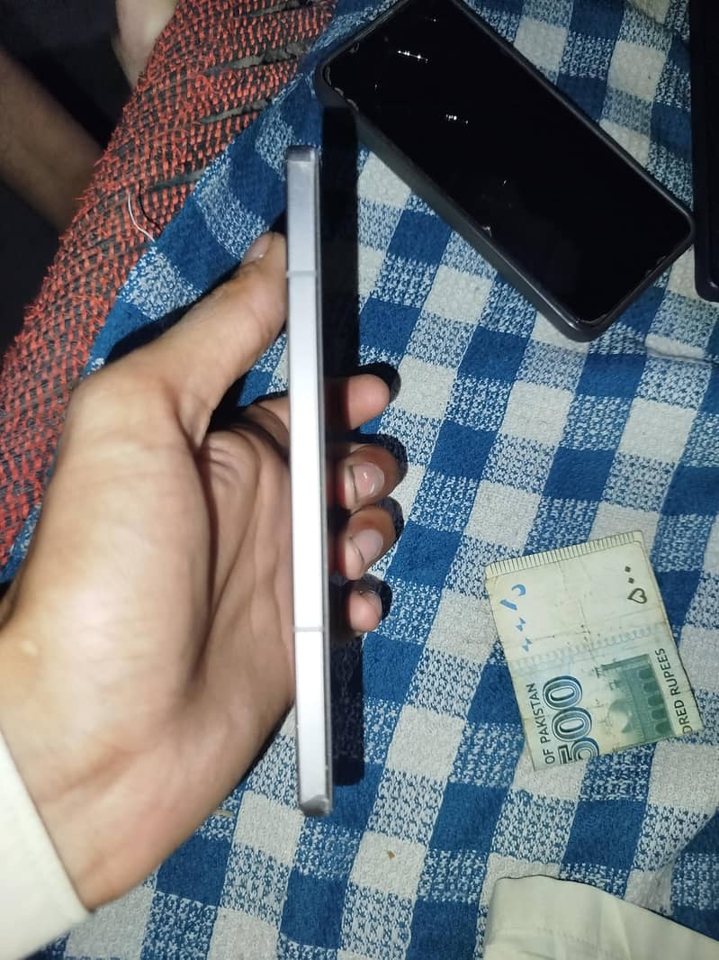 Infinix Note 50 4