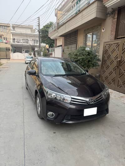 Toyota Corolla Altis Grande CVT-i 1.8 2017