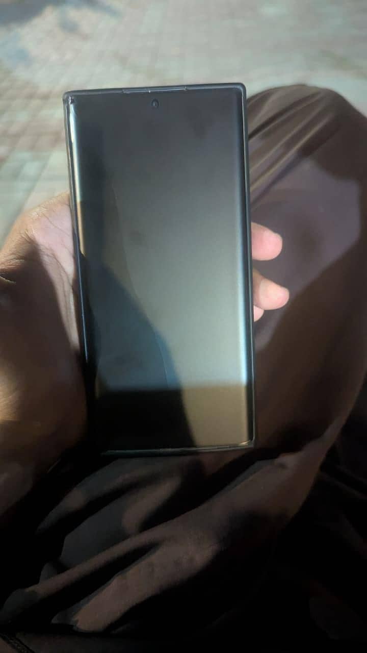 Samsung Mobile Note 10 Plus 3